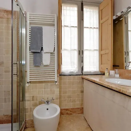 Monti Charm By The Colosseum *